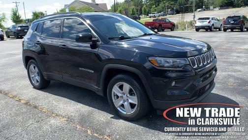 Diamond Black Crystal Pearlcoat 2022 Jeep Compass Latitude