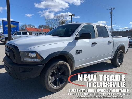 2024 RAM 1500 Classic Warlock Crew Cab 4x4 5'7' Box