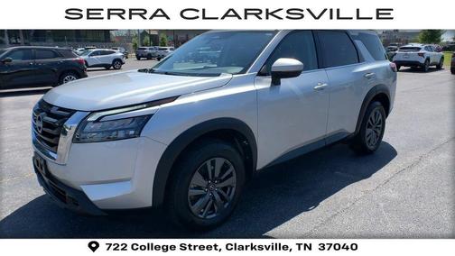 Brilliant Silver Metallic 2024 Nissan Pathfinder SV FWD