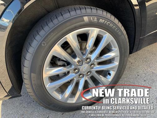 2022 Cadillac XT6 Premium Luxury FWD