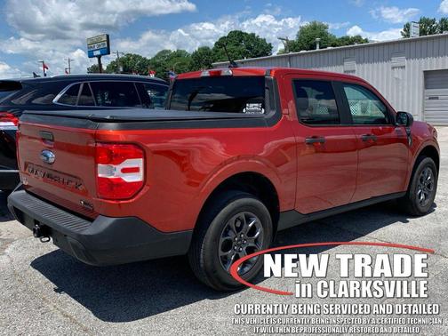 HOT PEPPER RED TC METALLIC 2024 Ford Maverick XLT
