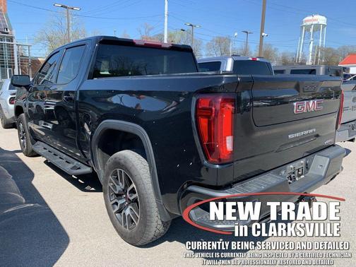 2021 GMC Sierra 1500 AT4