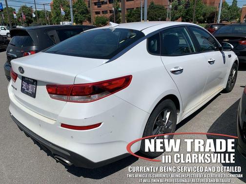 Snow White Pearl 2019 Kia Optima LX