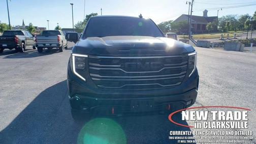Onyx Black 2025 GMC Sierra 1500 AT4