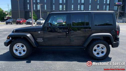 Black Clearcoat 2015 Jeep Wrangler Unlimited Sport