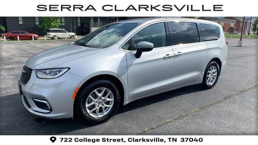Silver Mist Clearcoat 2023 Chrysler Pacifica Touring L