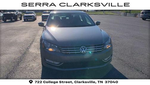 2015 Volkswagen Passat 1.8T Auto SEL Premium