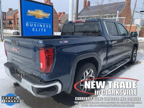 2023 GMC Sierra 1500 SLT