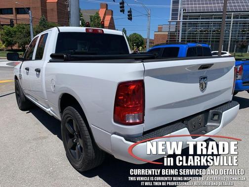 Bright White Clearcoat 2019 RAM 1500 Express