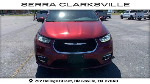 Velvet Red Pearlcoat 2023 Chrysler Pacifica Touring L