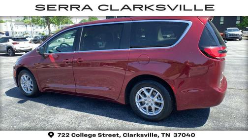Velvet Red Pearlcoat 2023 Chrysler Pacifica Touring L