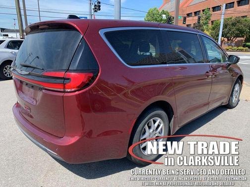 Velvet Red Pearlcoat 2023 Chrysler Pacifica Touring L