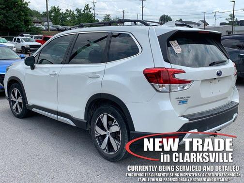 Crystal White Pearl 2020 Subaru Forester Touring