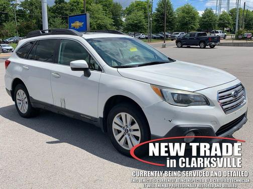 Crystal White Pearl 2017 Subaru Outback 2.5i Premium