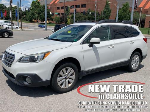 Crystal White Pearl 2017 Subaru Outback 2.5i Premium