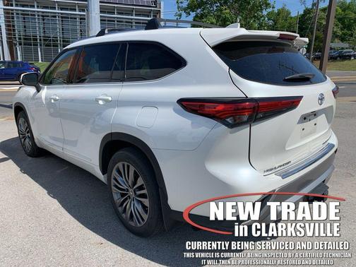 Blizzard Pearl 2021 Toyota Highlander Platinum