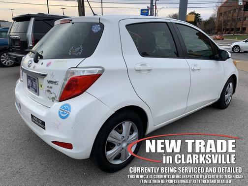 2012 Toyota Yaris LE