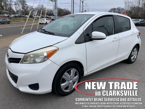 2012 Toyota Yaris LE