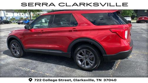 Rapid Red Metallic Tinted Clearcoat 2023 Ford Explorer XLT