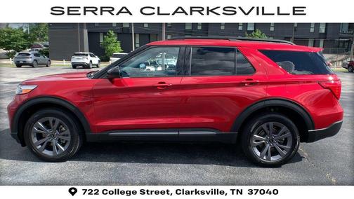 Rapid Red Metallic Tinted Clearcoat 2023 Ford Explorer XLT