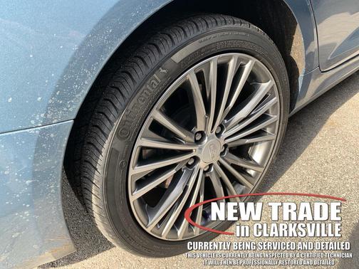 2023 Cadillac CT4 Premium Luxury