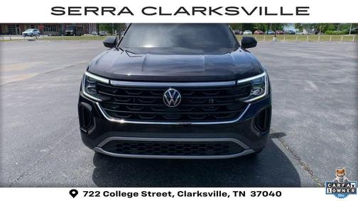 Deep Black 2024 Volkswagen Atlas Cross Sport 2.0T SE w/Technology