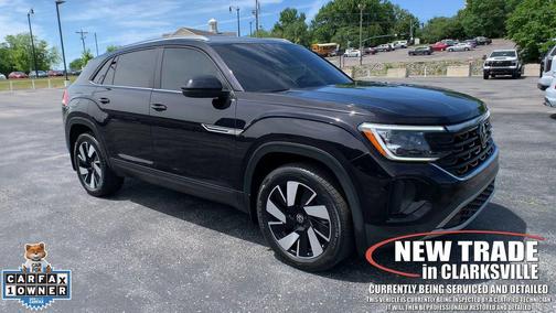 Deep Black 2024 Volkswagen Atlas Cross Sport 2.0T SE w/Technology