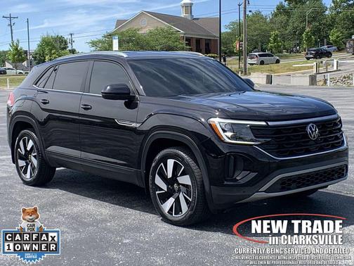 Deep Black 2024 Volkswagen Atlas Cross Sport 2.0T SE w/Technology