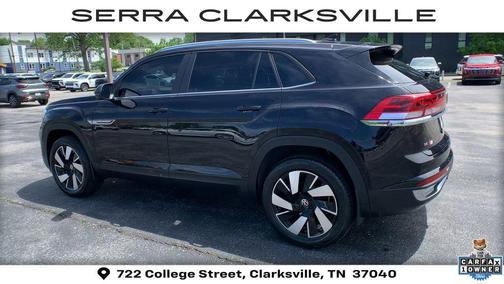 Deep Black 2024 Volkswagen Atlas Cross Sport 2.0T SE w/Technology