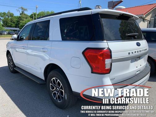 OXFORD WHITE 2024 Ford Expedition XLT