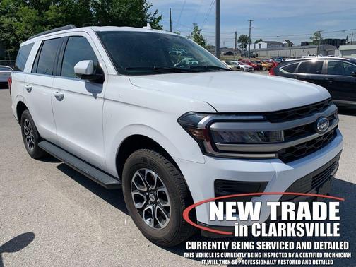 OXFORD WHITE 2024 Ford Expedition XLT
