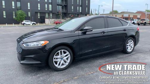 2014 Ford Fusion SE