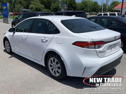 Ice Cap 2024 Toyota Corolla LE