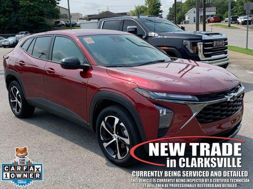 Crimson Metallic 2025 Chevrolet Trax FWD 1RS