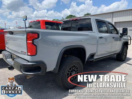 Slate Gray Metallic 2024 Chevrolet Silverado 2500 4WD Crew Cab Standard Bed ZR2