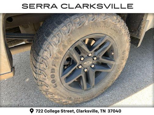 Sterling Gray Metallic 2024 Chevrolet Silverado 1500 Custom Trail Boss