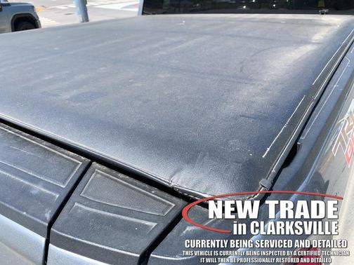 Sterling Gray Metallic 2024 Chevrolet Silverado 1500 Custom Trail Boss