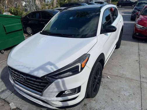 2019 Hyundai TUCSON SE