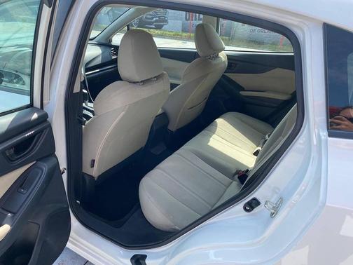 2020 Subaru Impreza Premium 5-Door