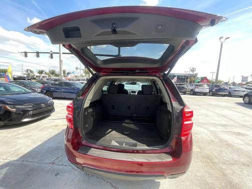 Siren Red Tintcoat 2017 Chevrolet Equinox 1LT