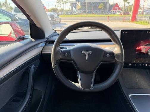 2022 Tesla Model 3 Standard Range