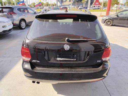 2014 Volkswagen Jetta SportWagen DSG TDI w/Sunroof