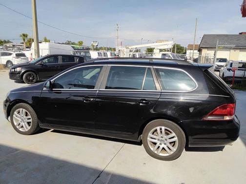 2014 Volkswagen Jetta SportWagen DSG TDI w/Sunroof