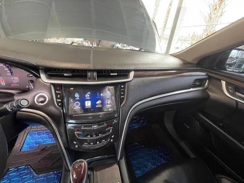 2014 Cadillac XTS Luxury