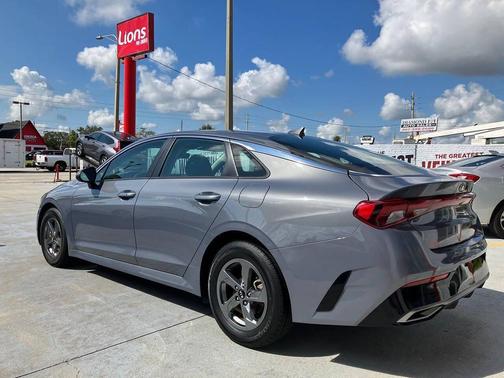 2021 Kia K5 LXS