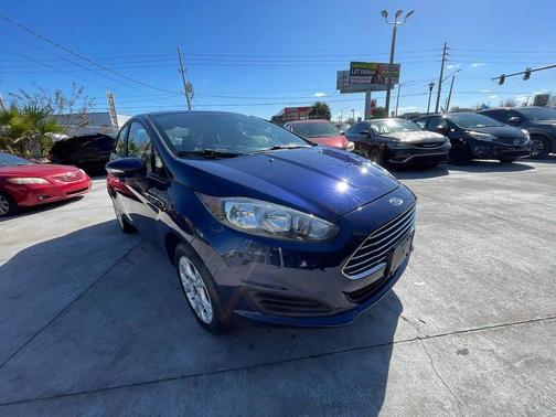 2016 Ford Fiesta SE