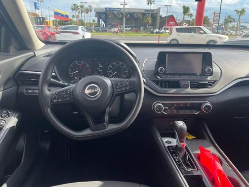 2023 Nissan Altima S FWD