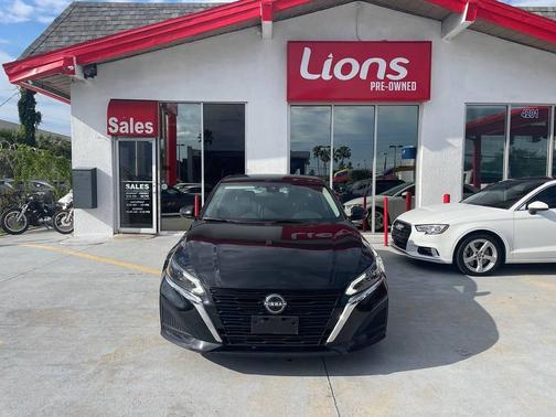 2023 Nissan Altima S FWD