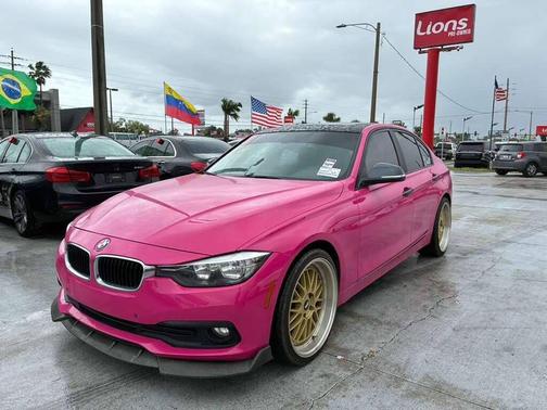 Pink 2016 BMW 320 i