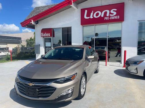 2022 Chevrolet Malibu FWD LT